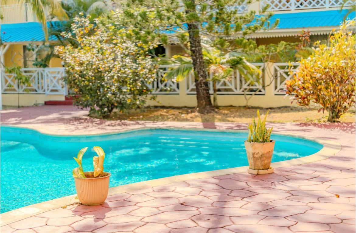 Pereybere Beach Paradise 4 Bedroom Apt Bagian luar foto